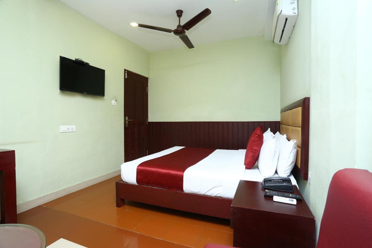 select residency Hotel Kozhikode Exterior foto